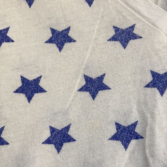 GAP Pima cotton star print white tee shirt - Picture 2 of 4